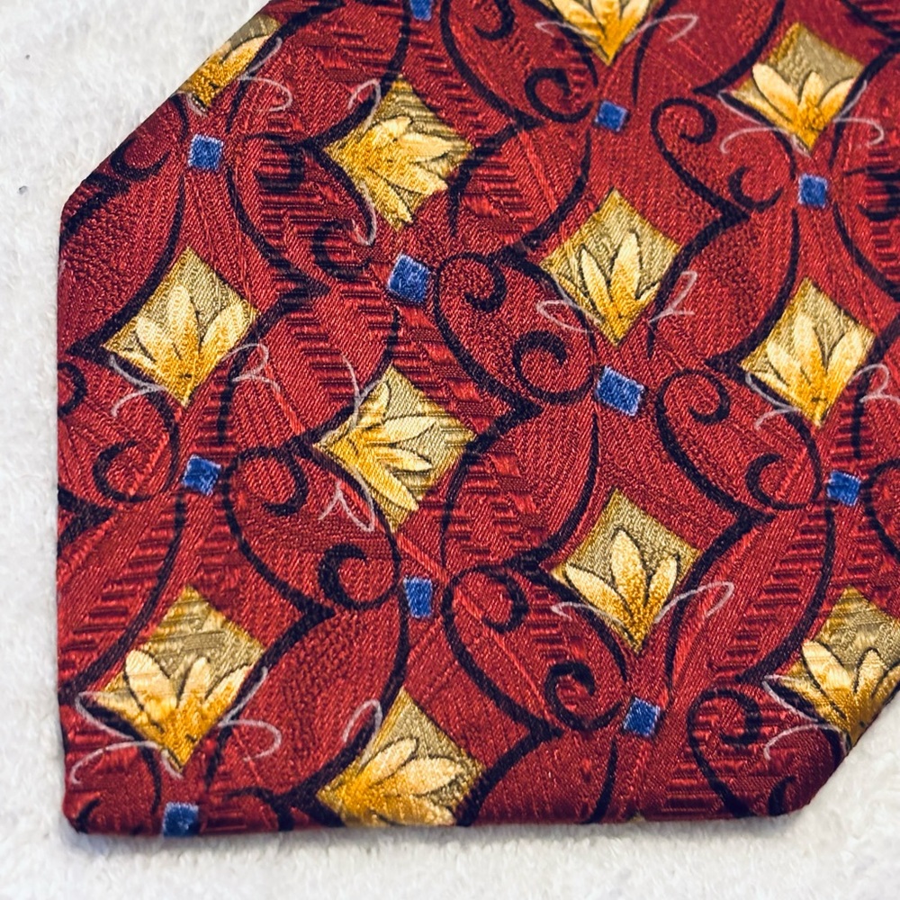 Brand New Stylish High Quality Tie By ROBERT TALBOTT